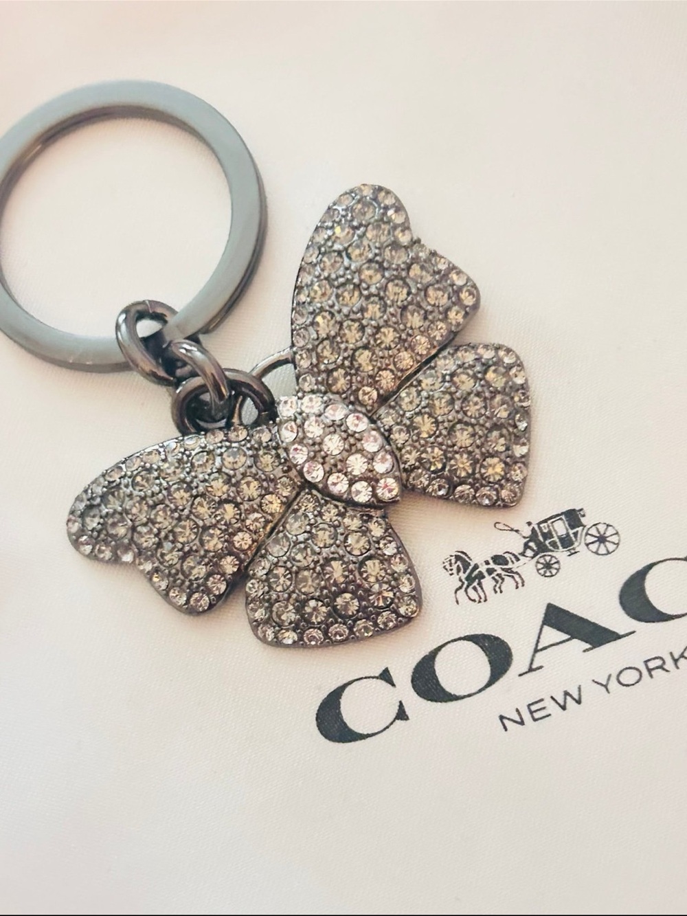 EXTREMELY RARE Vintage Coach Y2K Crystal Butterfly Keychain/ Bag Charm - Picture 9 of 13